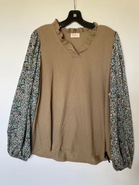 Beige Top Long Sleeve Cmc, Size 1x