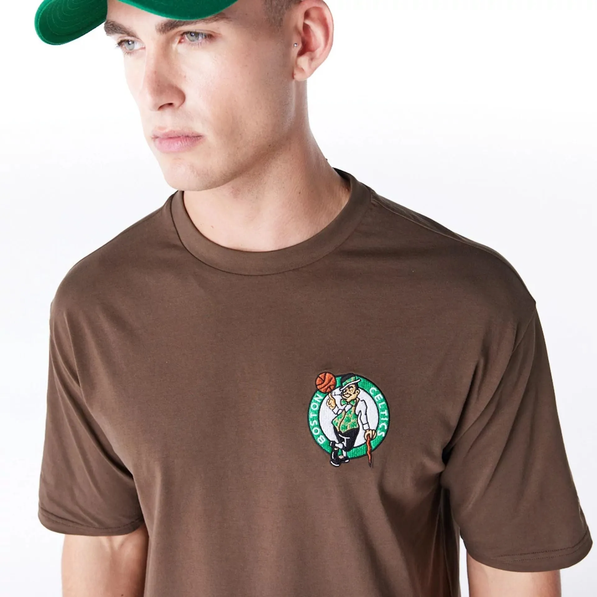 Boston Celtics League Essential Dark Brown Oversized T-Shirt