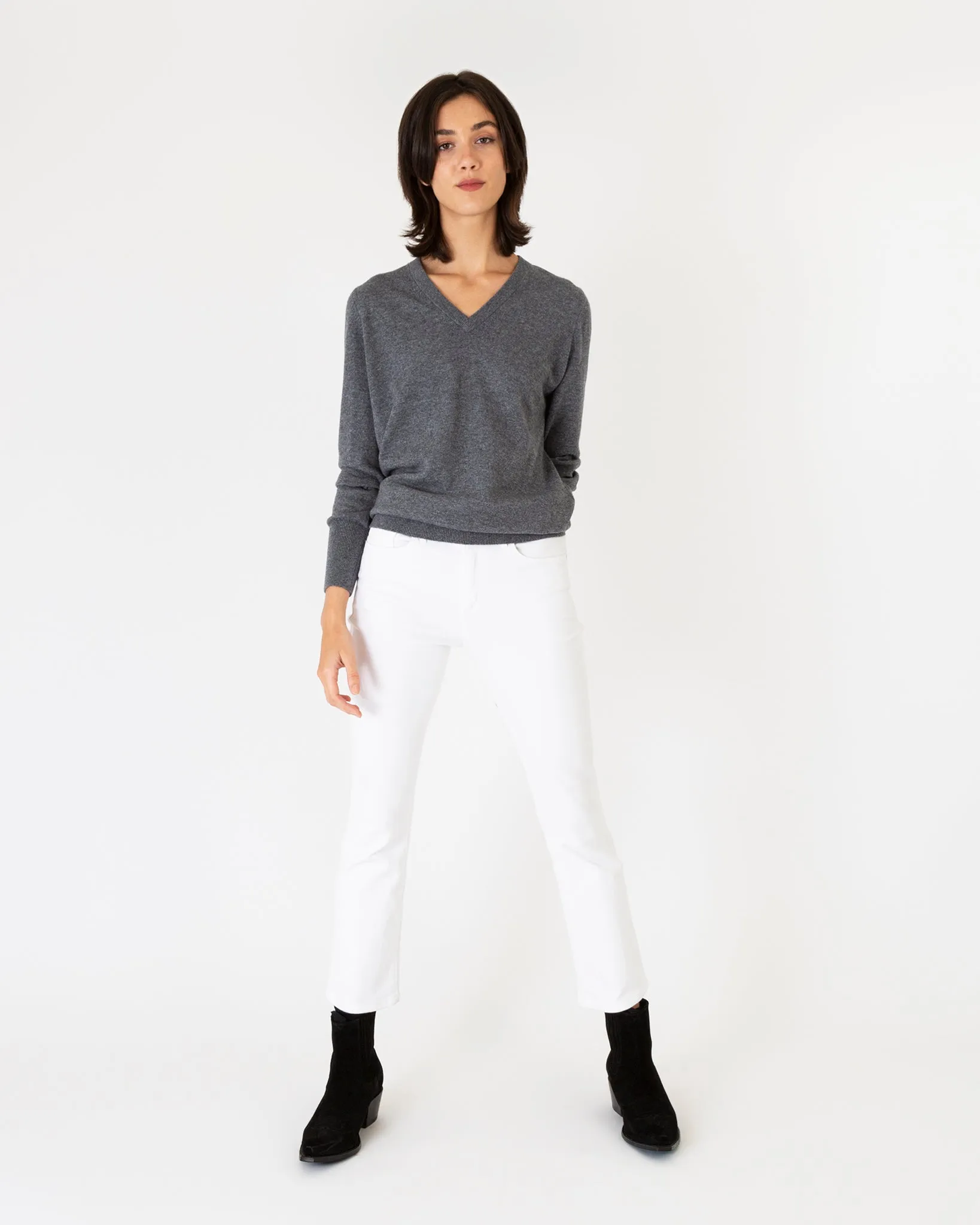 Cydney Boyfriend V-Neck Sweater in Heather Grey Cashmere