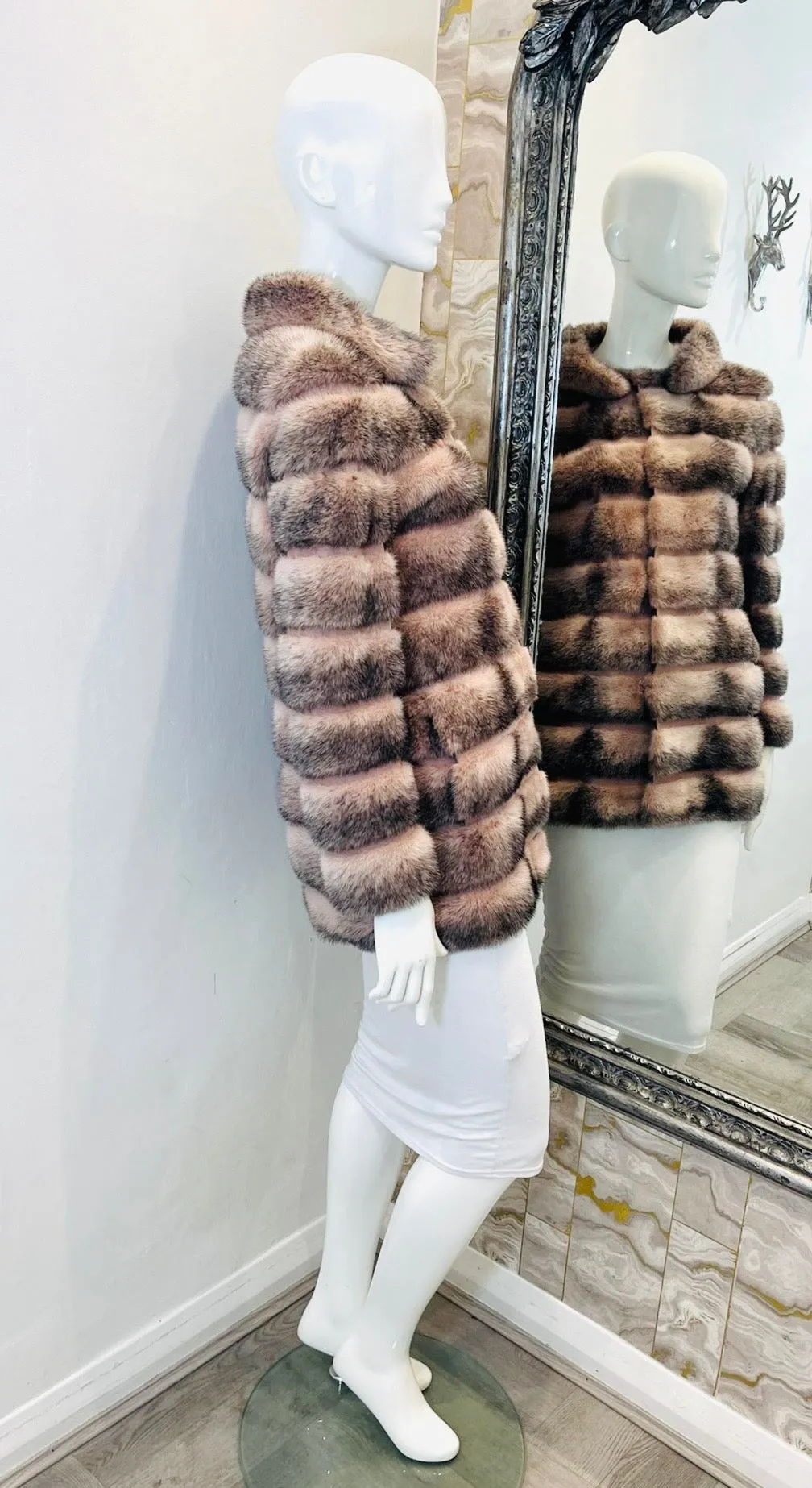 Fendi Mink Fur Coat. Size 40IT