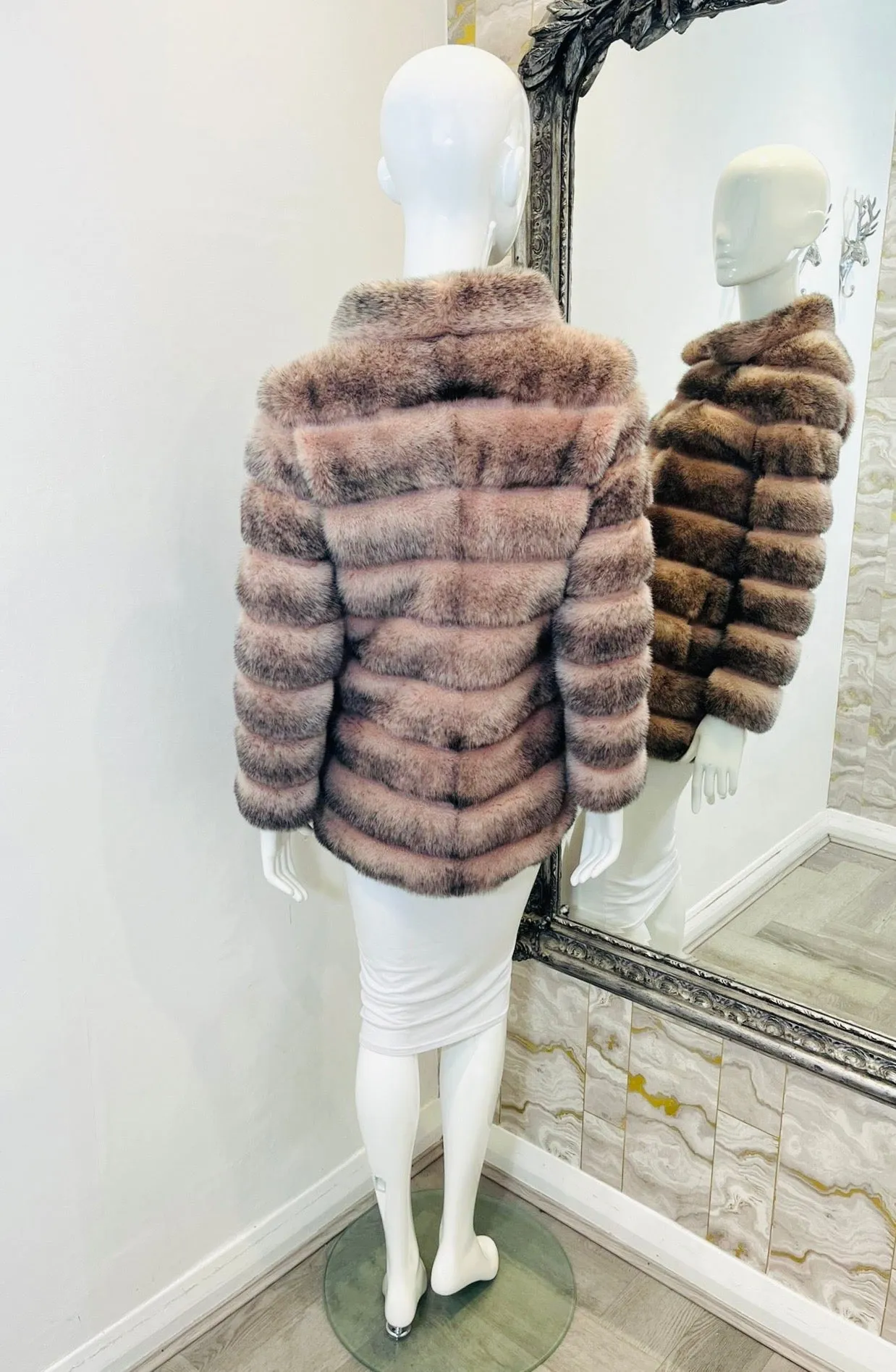 Fendi Mink Fur Coat. Size 40IT