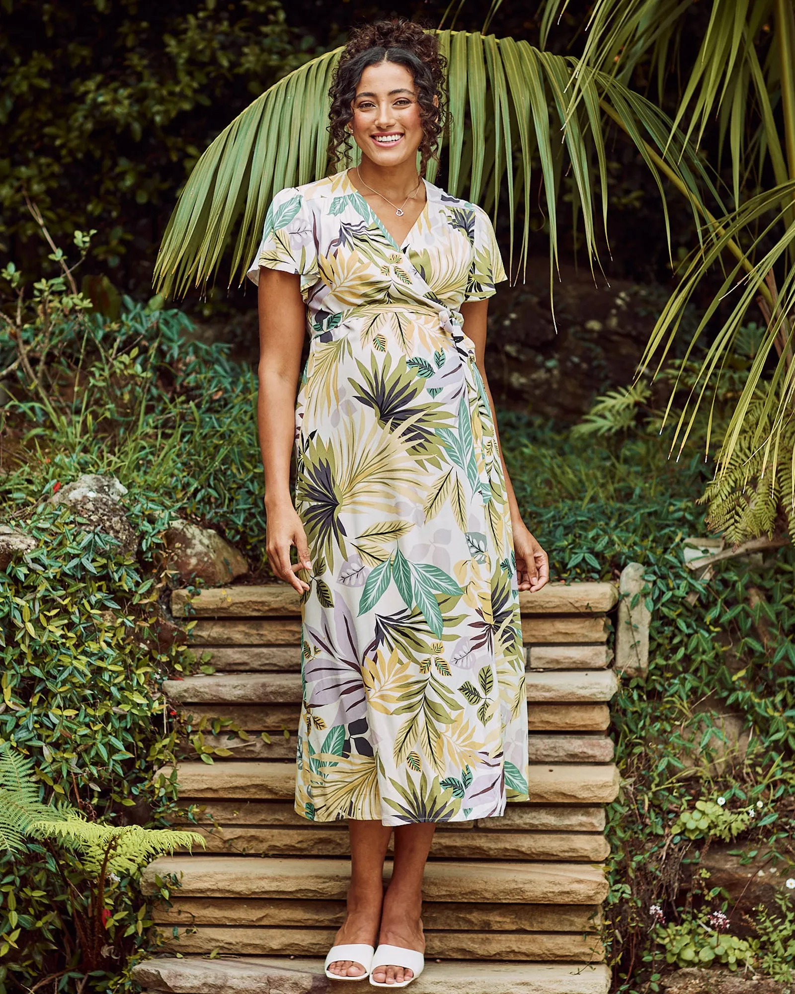 Isabella Maternity Wrap Midi Dress In Green Palm Print