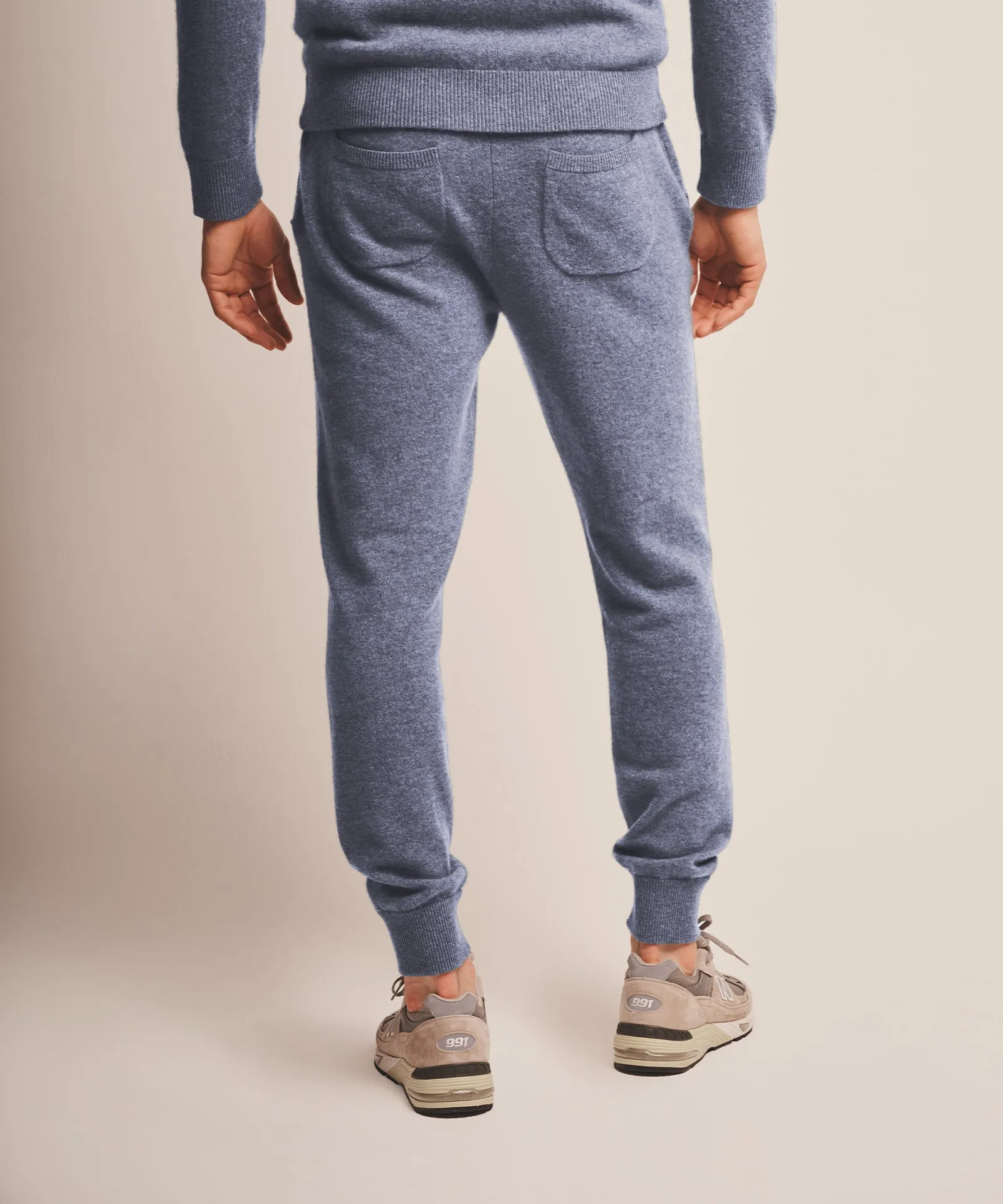 Off-Duty Cashmere Jogger