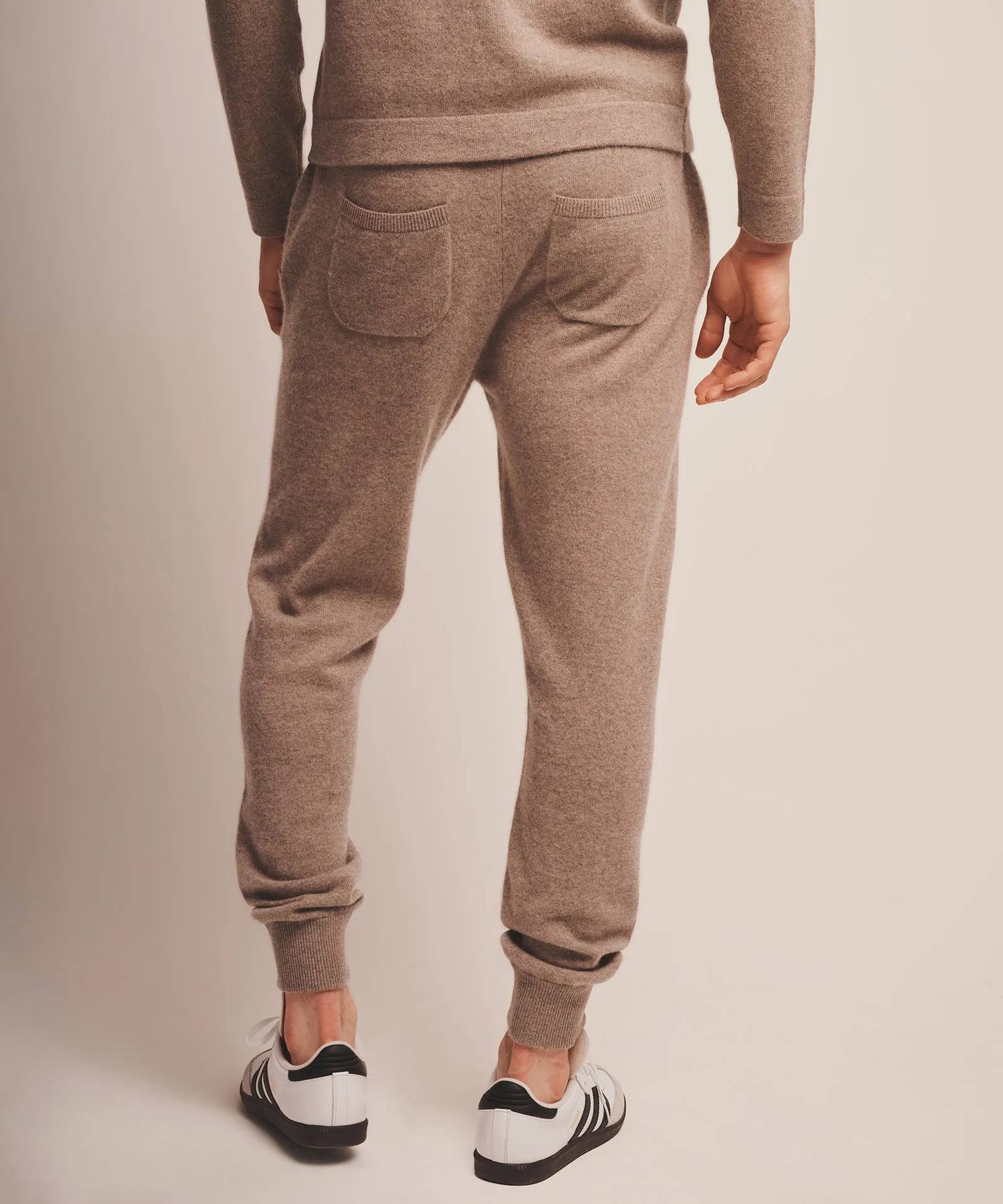 Off-Duty Cashmere Jogger