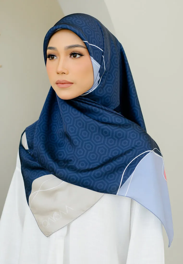 Qhash Square Hijab (Dark Blue)