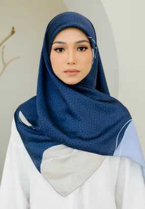 Qhash Square Hijab (Dark Blue)