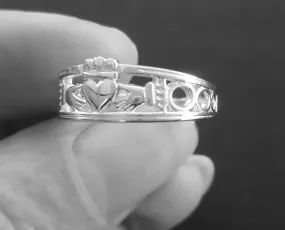 Silver Claddagh Ring