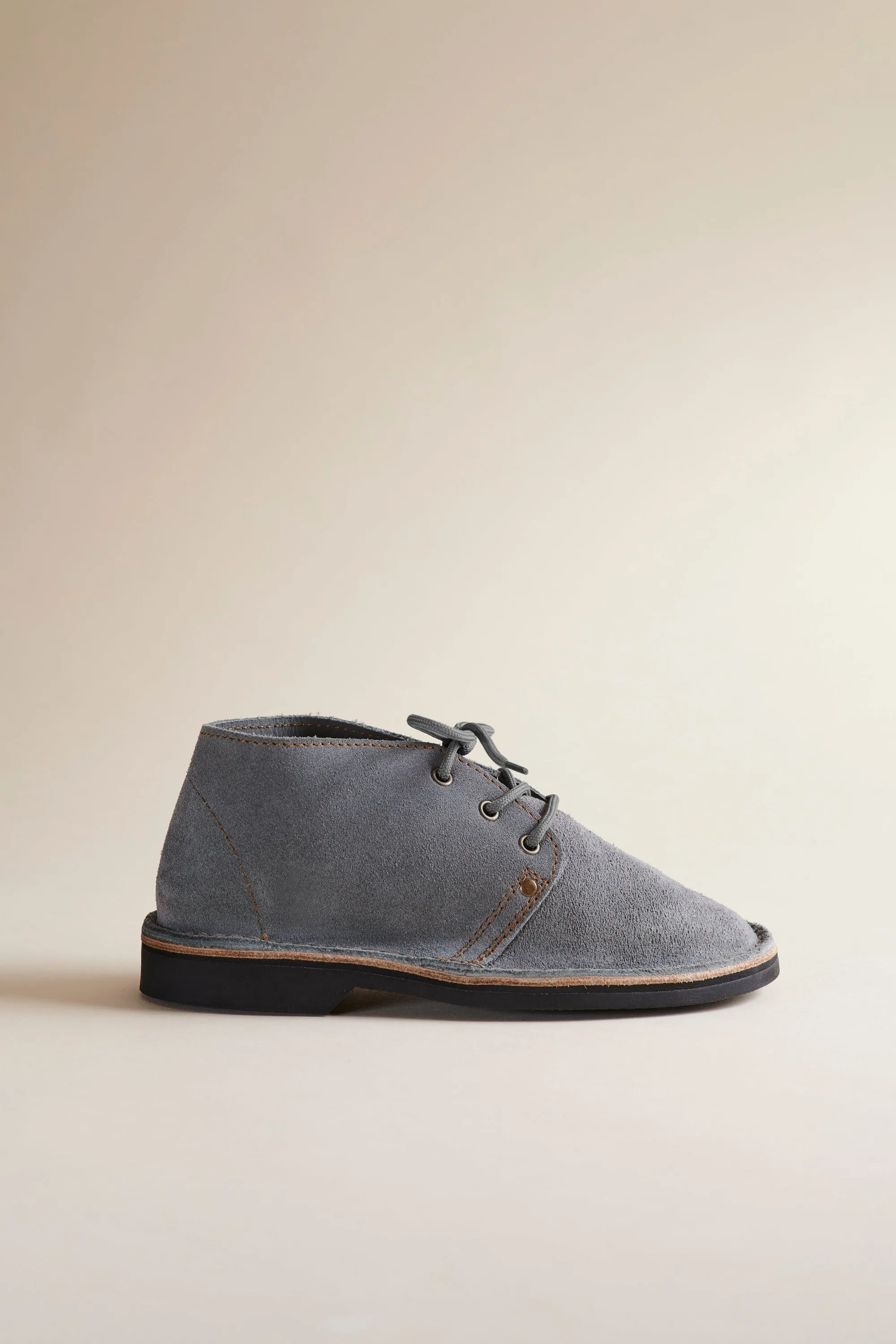 Suede Erongo Vellies in Grey