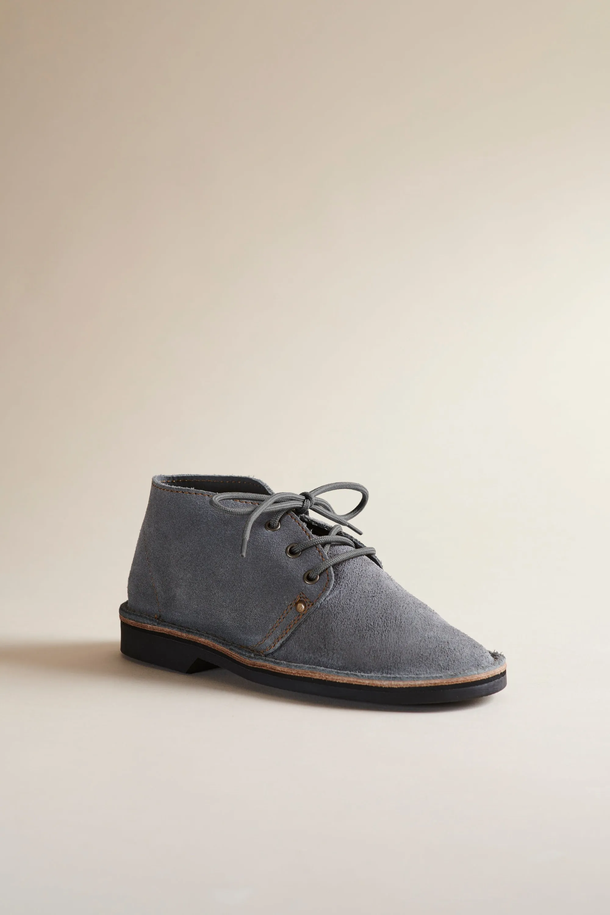 Suede Erongo Vellies in Grey